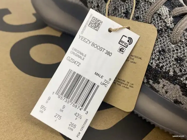 Boost Salt' GZ0472 380 'Stone Yeezy 0511